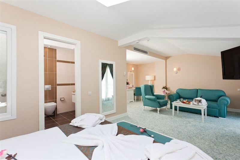 Вид Mercia Resort Hotel 4*