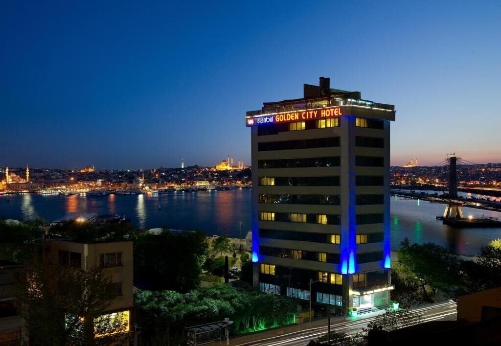 Територія Golden City Hotel Istanbul (ex. Golden City Hotel, Istanbul Golden City Hotel) 4*