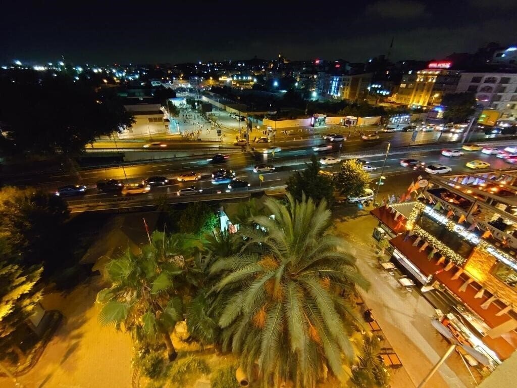 Апартаменти Orient Mintur 3*