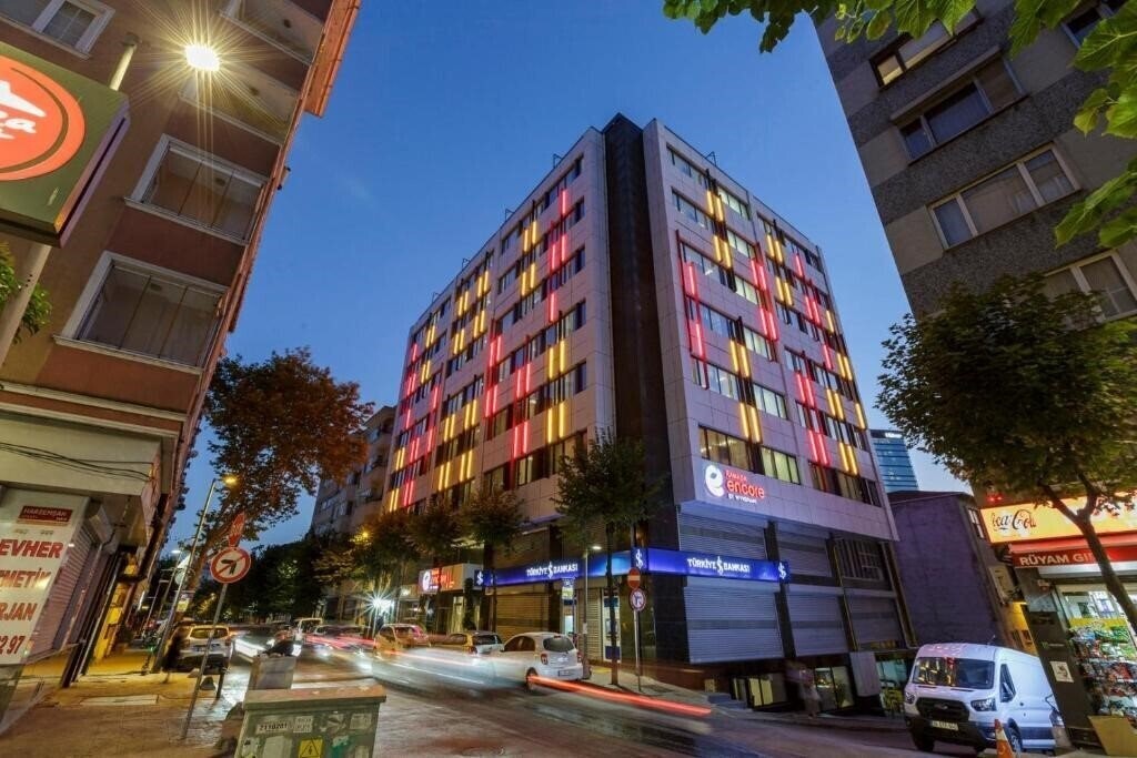 Готель Ramada Encore by Wyndham Istanbul Sisli 4*