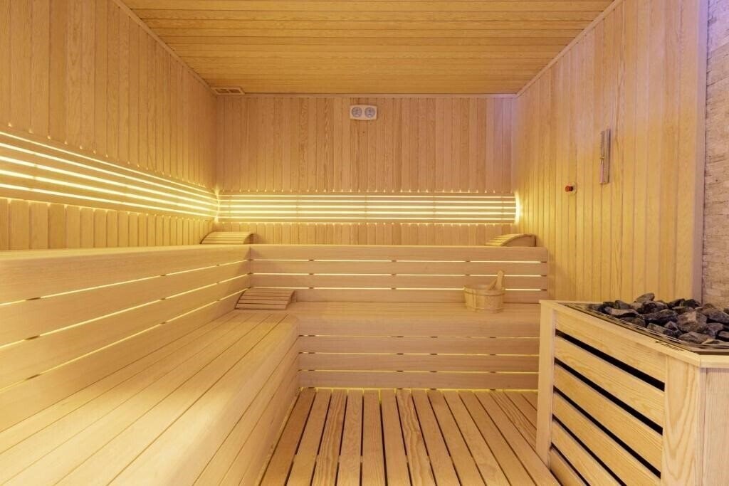 Вид Ramada Encore by Wyndham Istanbul Sisli 4*