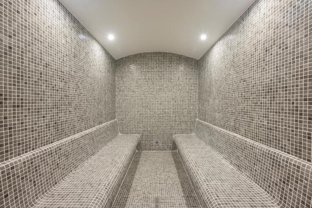 Територія Ramada Encore by Wyndham Istanbul Sisli 4*