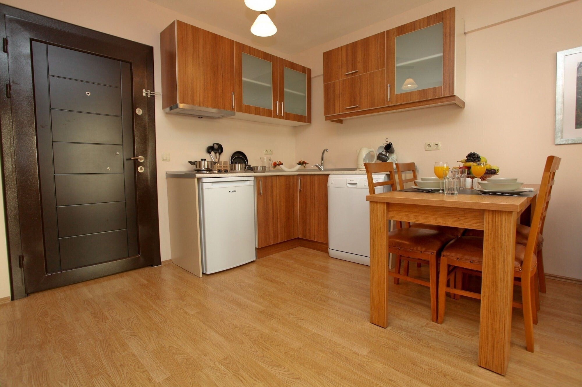 Вид Three Apples Suites & Residence 3*