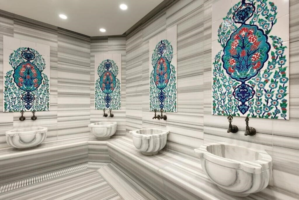 Фотографія Trip Bosphorus Taksim Hotel (ex. Tryp By Wyndham Taksim) 4*