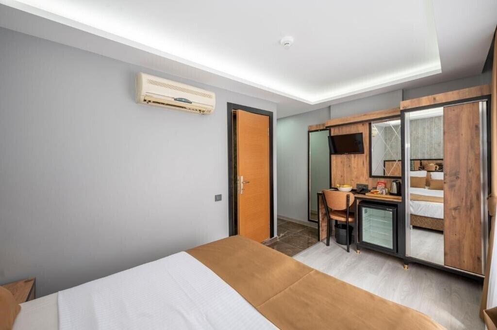 Панорама Dedem Hotel Sultanahmet (ex. Dedem Boutique Hotel, Boutique Dedem Hotel ) 3*