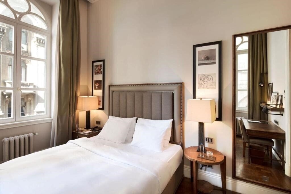 Панорама The Bank Hotel Istanbul, a Member of Design Hotels (ex. Vault Karakoy, The House Karakoy) 5*