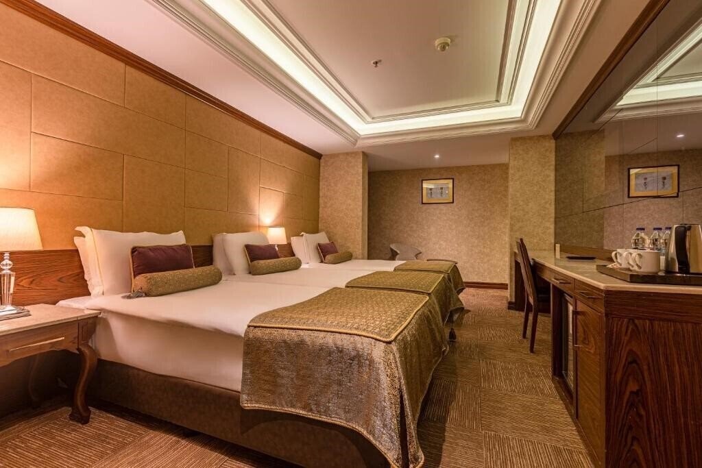 Изображение Eurostars Hotel Old City 4*