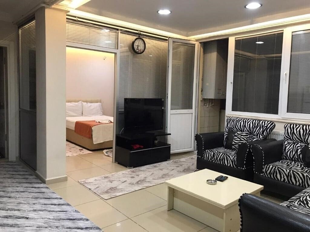 Територія Grand Pamir Hotel 3*