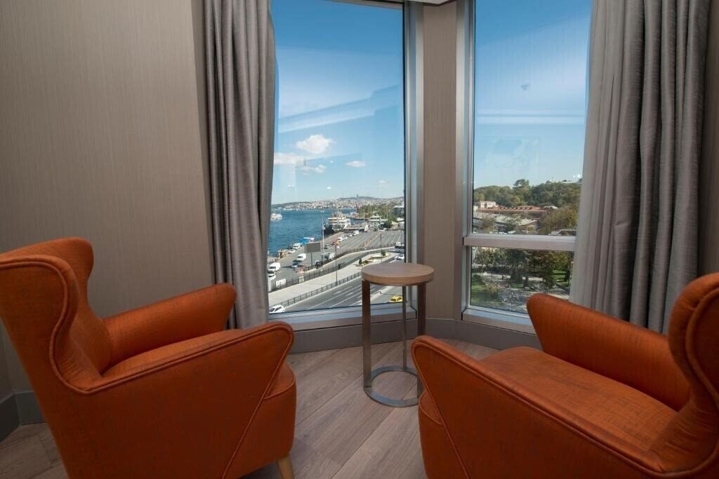 Панорама Manesol Old City Bosphorus Hotel 4*