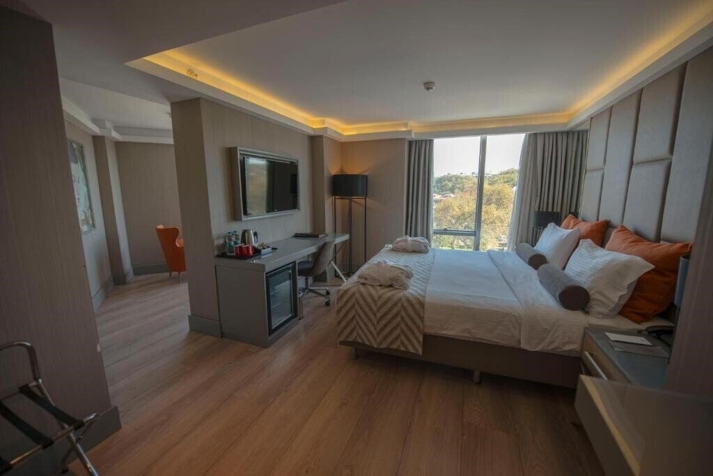 Панорама Manesol Old City Bosphorus Hotel 4*