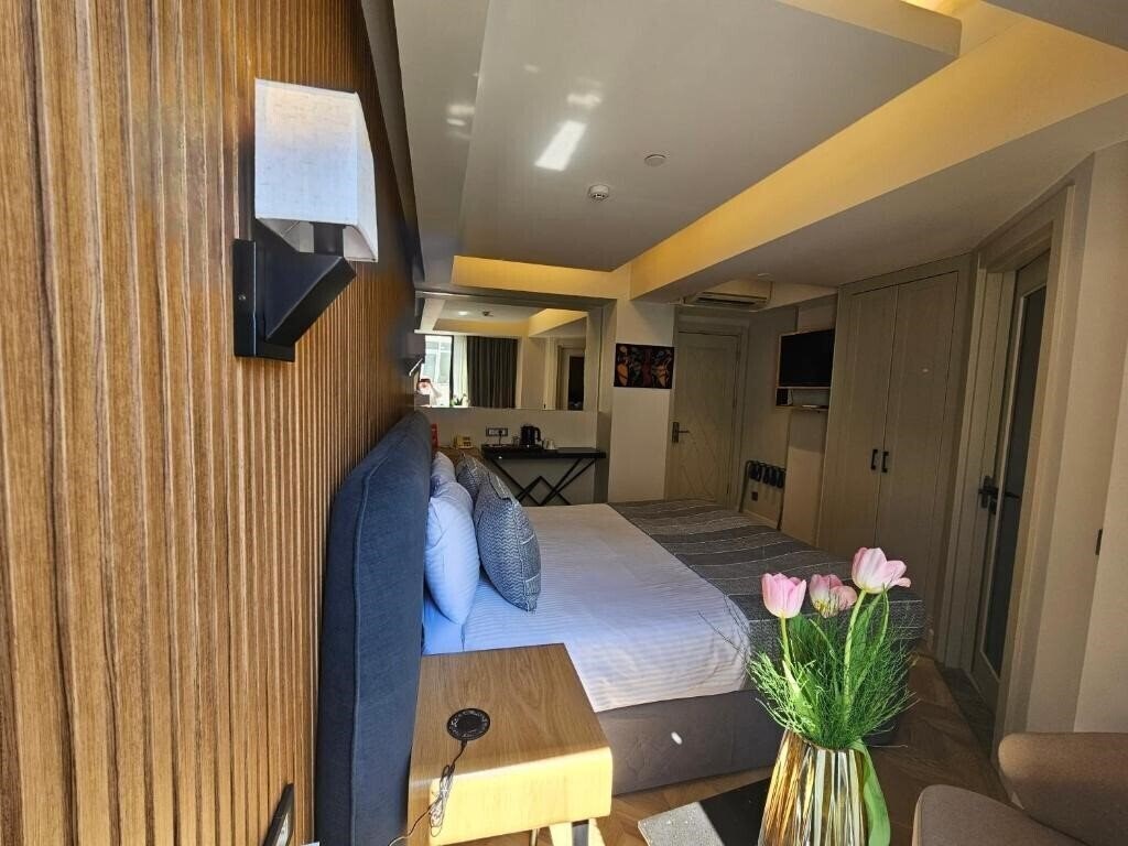 Територія Anthemis Hotel 3*