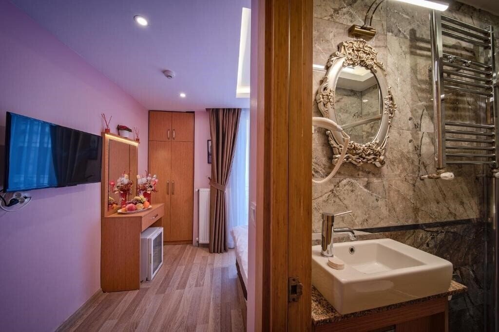 Территория Gulhane Corner Hotel 3*