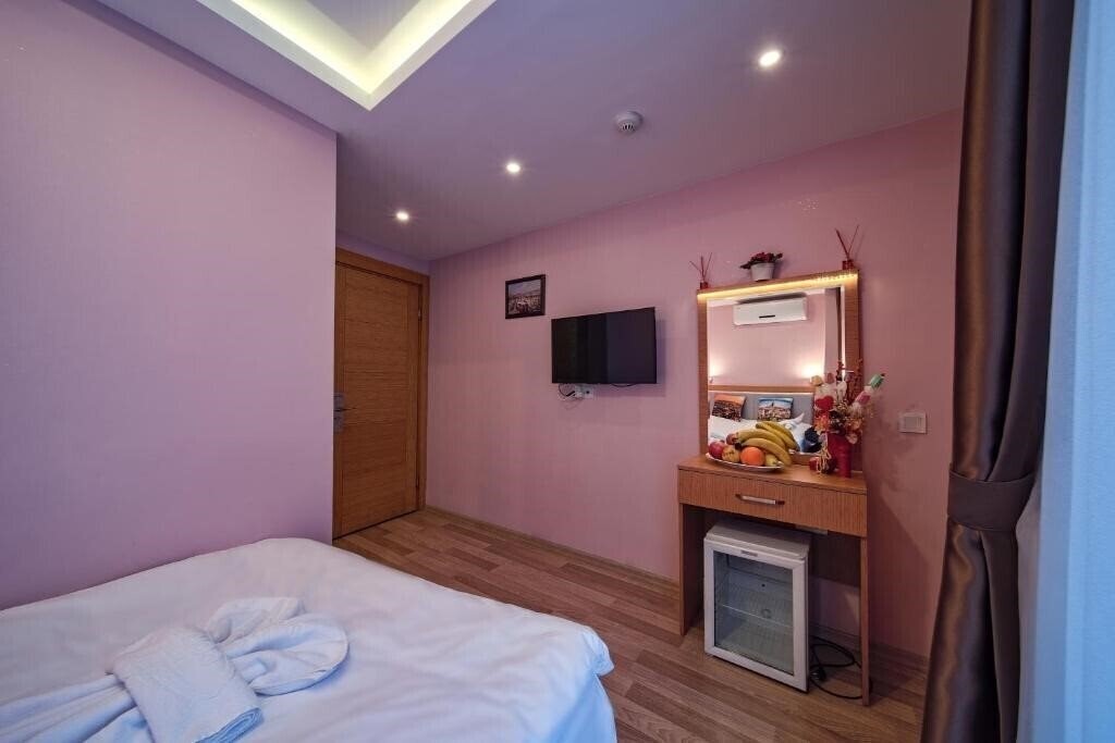 Панорама Gulhane Corner Hotel 3*