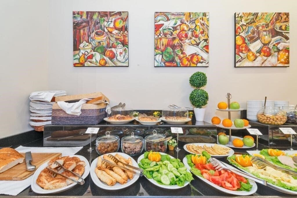 Панорама Antis Hotel 4*