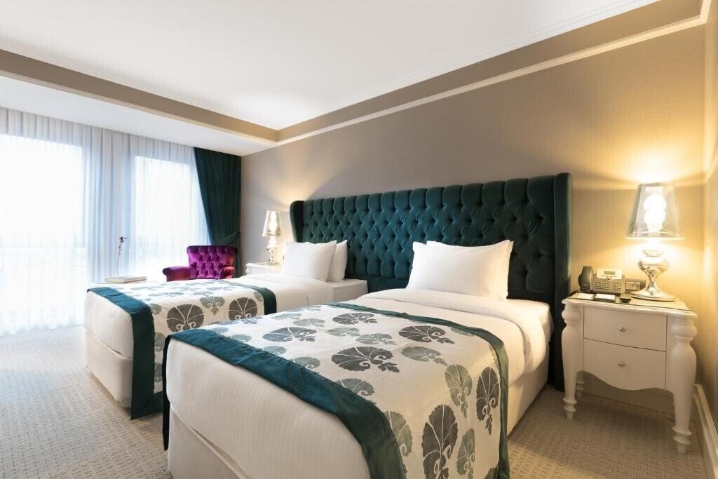Вид Metropolitan Hotel Taksim 4*