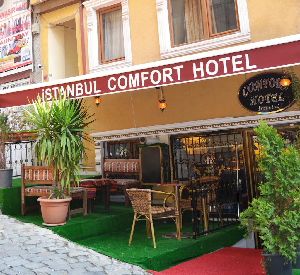 Отель Istanbul Comfort Hotel 3*
