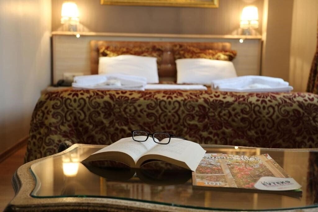 Территория Hotel Tashkonak Istanbul 3*