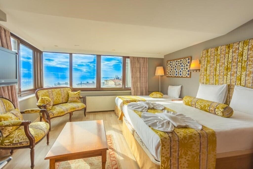 Панорама Hotel Tashkonak Istanbul 3*