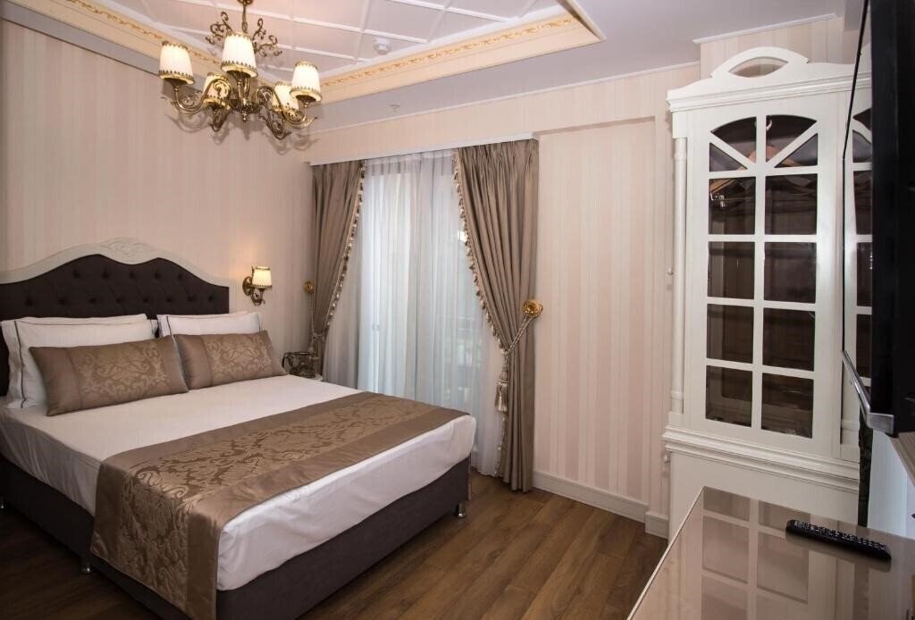 Вид Istanbul Town Hotel 3*