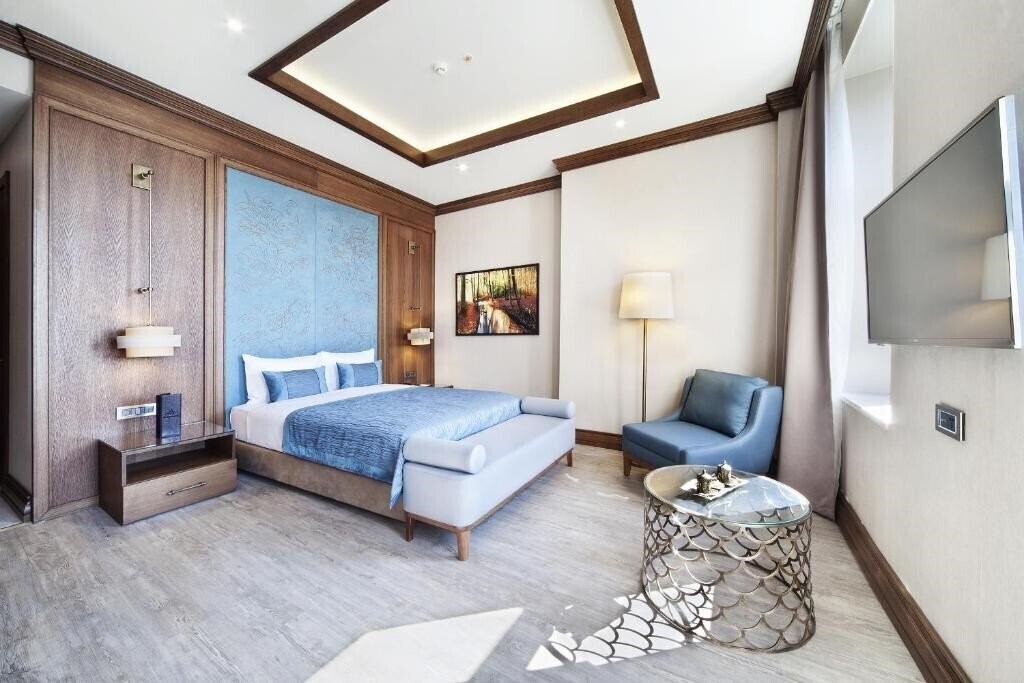 Апартаменти Grand Hotel de Pera 4*