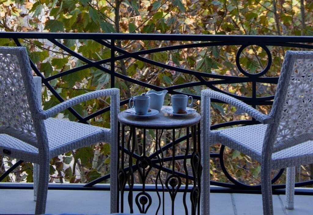Панорама Peyk Hotel 1*