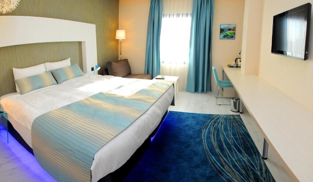 Вид Tempo Hotel 4levent 3*