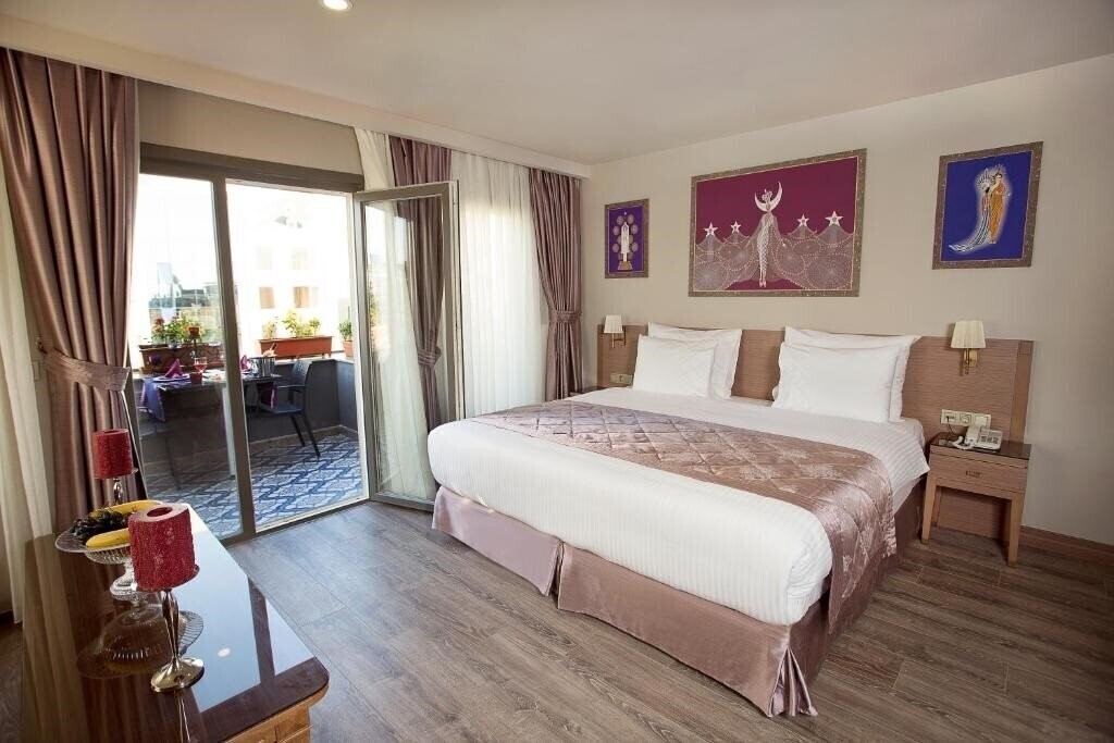 Апартаменты Taximist Hotel 3*