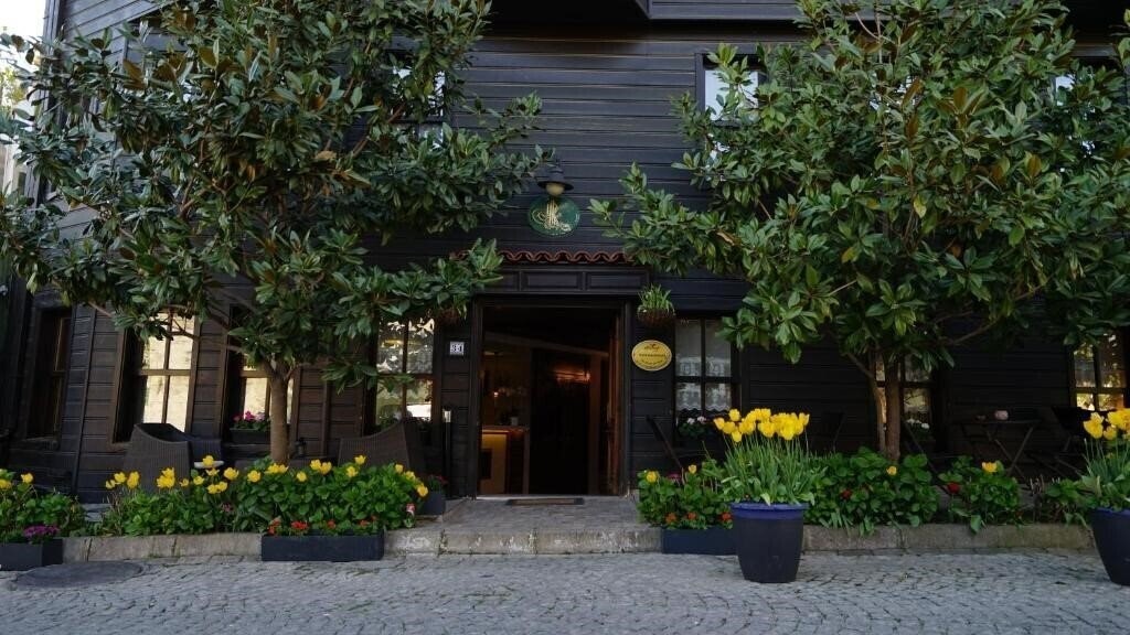 Вид Yusufpasa Konagi Hotel 3*