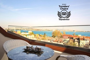 Готель Hali Hotel 3*