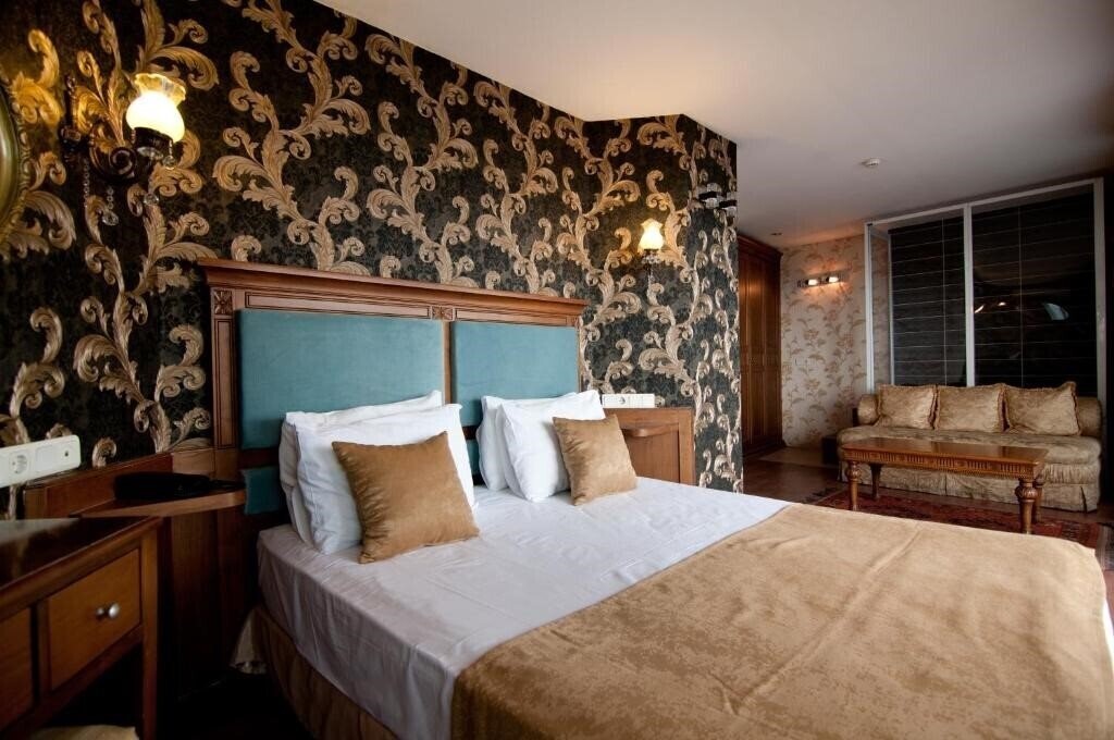 Апартаменты Artefes Hotel 3*