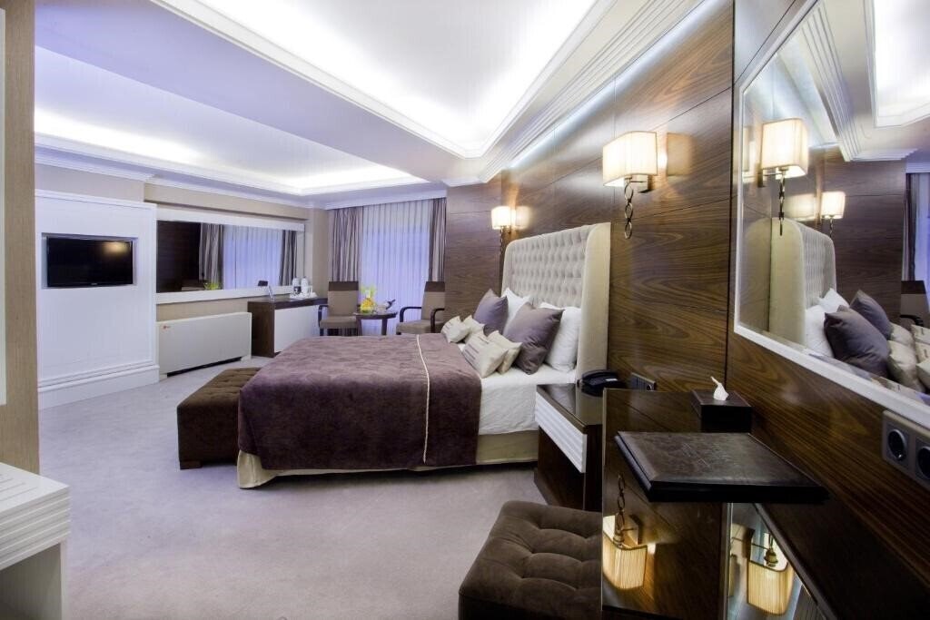 Вид Mirilayon Hotel 4*