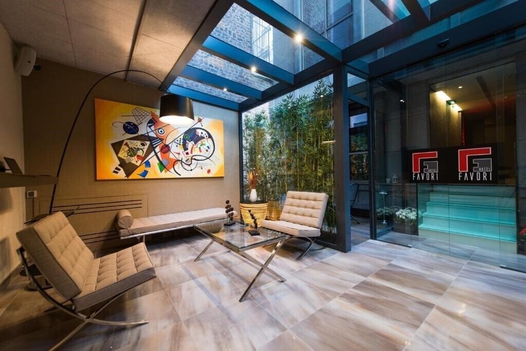 Территория Favori Hotel (ex. Favori Nisantasi, Favorite Hotel, Favorite Hotel Butik) 4*