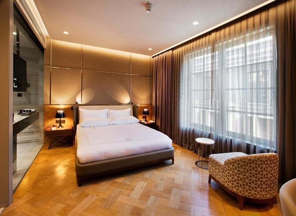 Готель Fer Hotel 4*