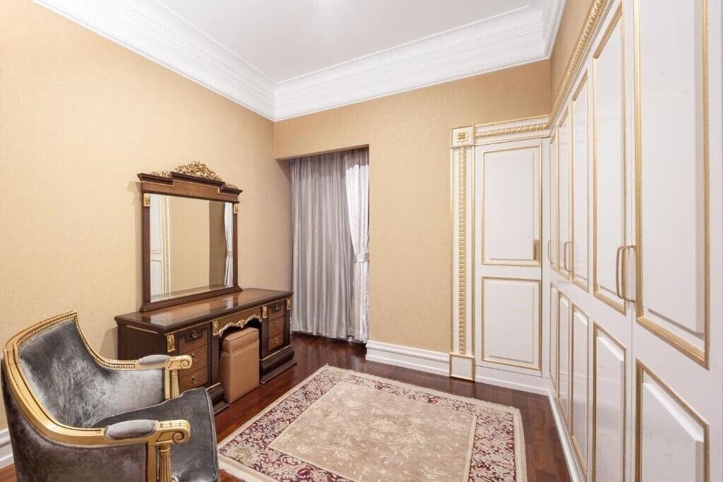 Апартаменти Crowne Plaza Istanbul Asia 5*