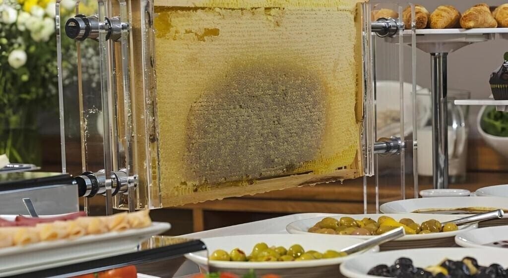 Вид Meroddi Bagdatliyan Hotel (ex. Meroddi Bagdatlayan Hotel, Nar Bagdatliyan Hotel) 4*