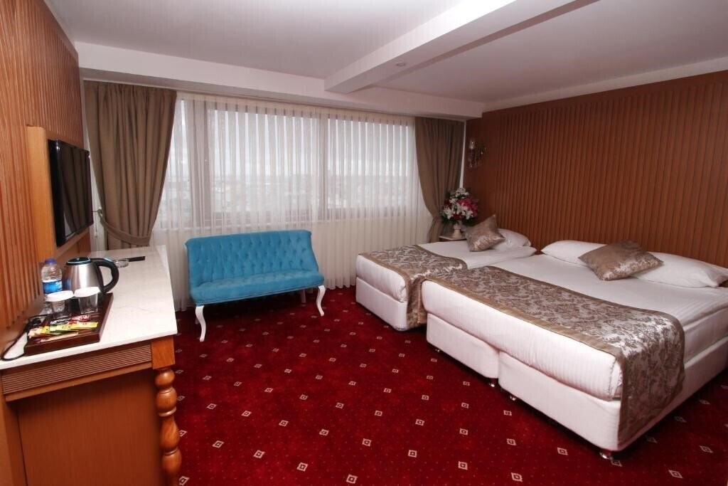 Панорама Tilia 4*