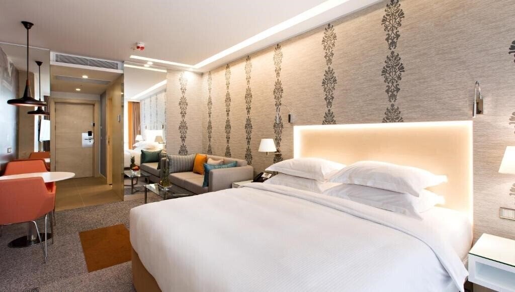 Панорама Tango Arjaan By Rotana 5*