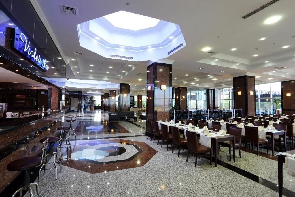 Готель Eser Diamond Hotel & Convention Centre 5*