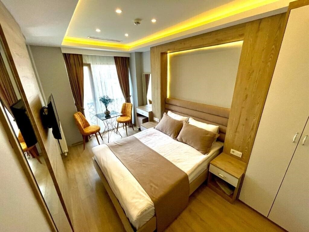 Территория Zem Hotel (ex. Zema, Meridiani Hotel, Letage Hotel, Letage Boutique) 3*