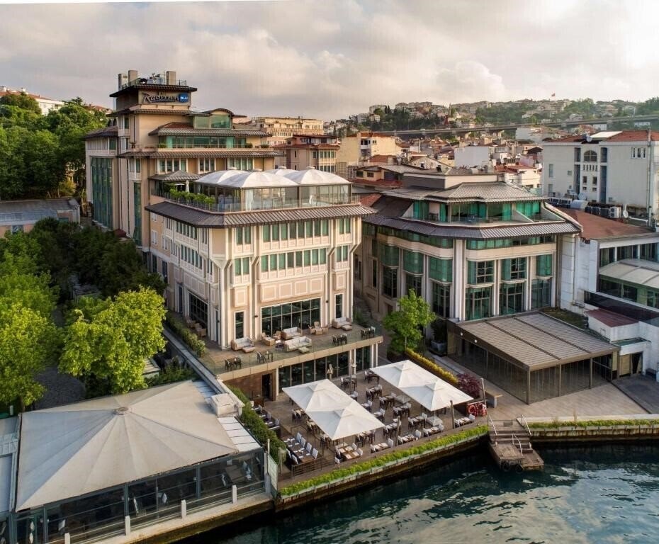Отель Radisson Blu Bosphorus Hotel Istanbul 5*