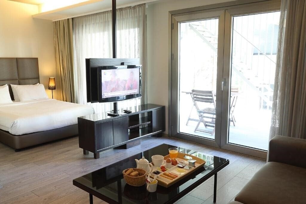 Фотографія Chakra Suites 4*