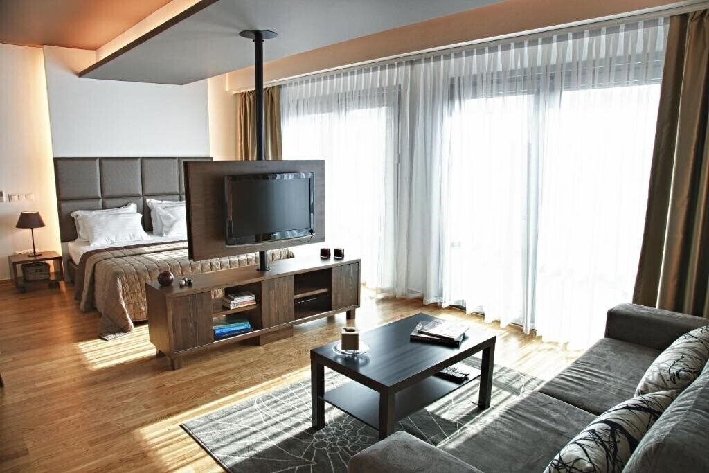 Панорама Chakra Suites 4*
