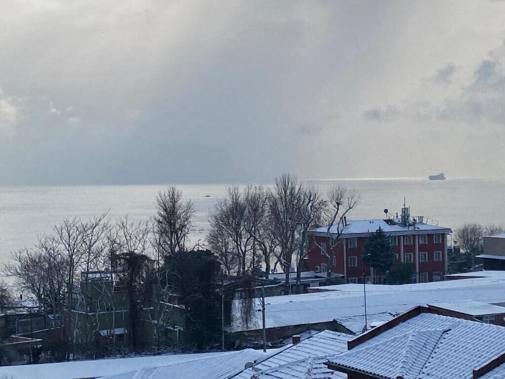 Апартаменти Spinel Hotel 3*