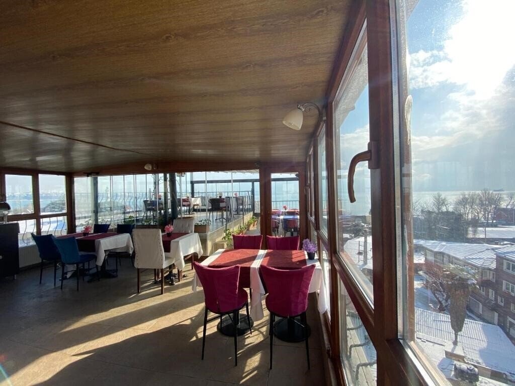 Вид Spinel Hotel 3*