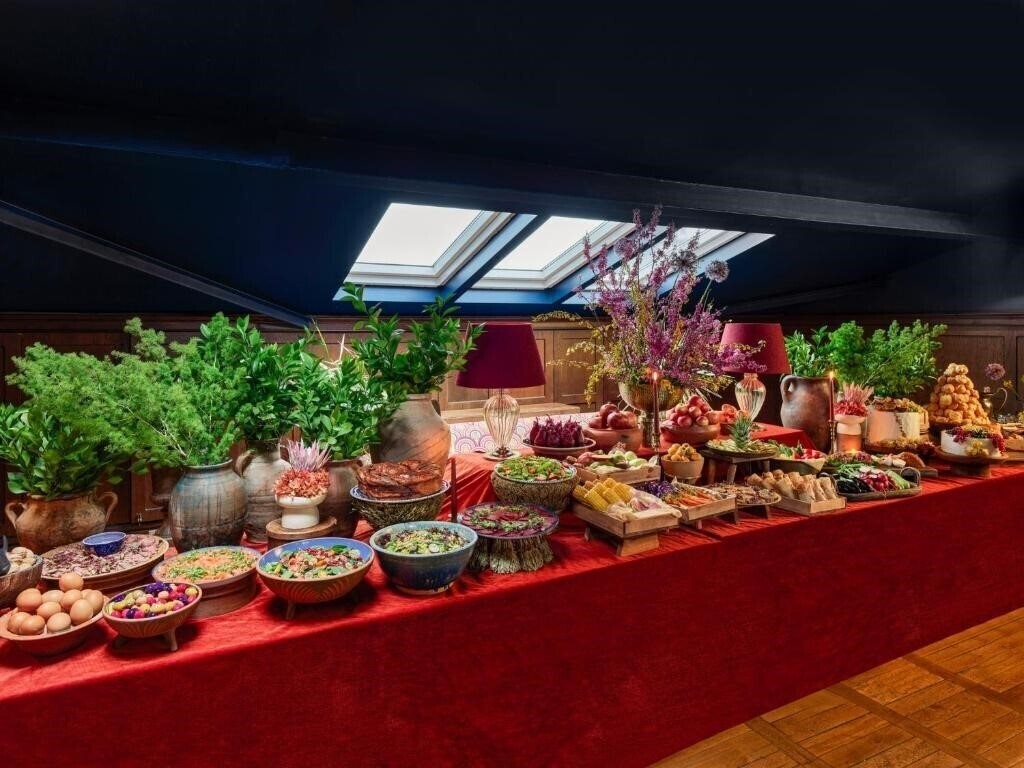 Фото Mr Cas Hotel 4*