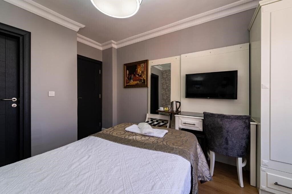 Панорама Levent Hotel 3*