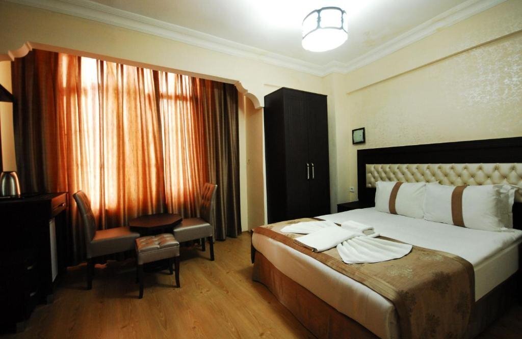 Вид Comfort Hotel Taksim 3*