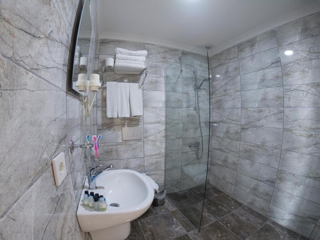 Територія Erbil Hotel 3*