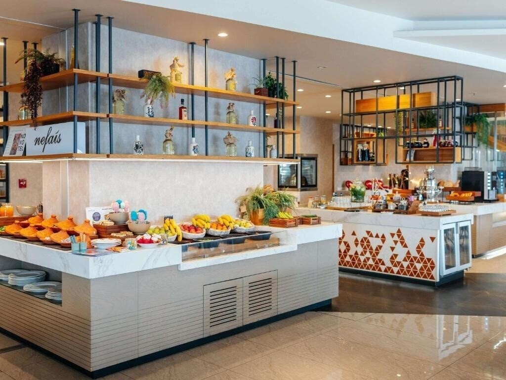 Апартаменты Novotel Istanbul Zeytinburnu 4*