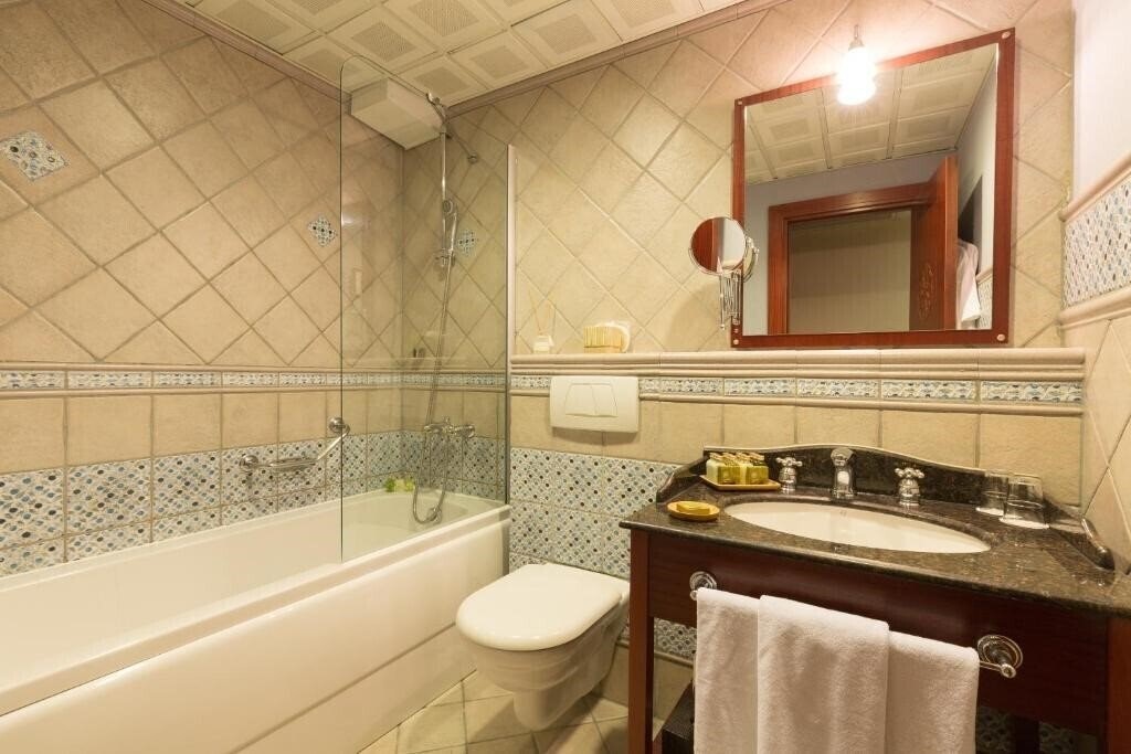 Територія Sirkeci Konak 4*